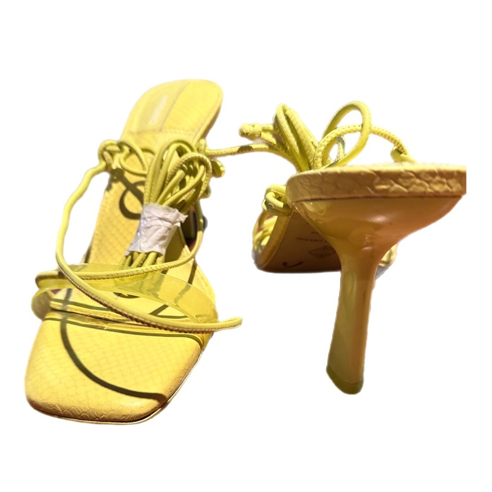 Antonio, Melani yellow heels. 
CHECK MY CLOSET